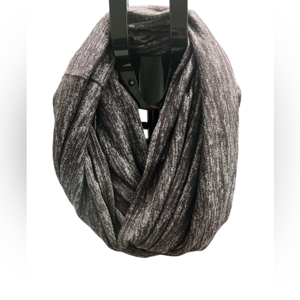 Wilfred Free Heathered Purple Infinity Scarf